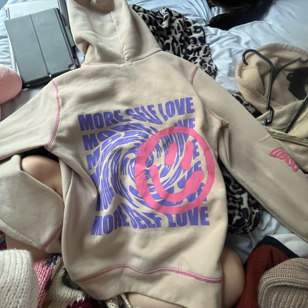 soft rue21 hoodie